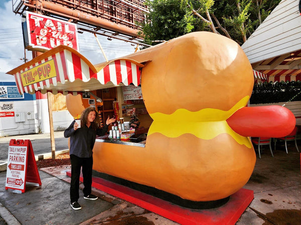 American Musician "Weird AL" Yankovic at Tail O’ The Pup, ordering his favorite hot dog.